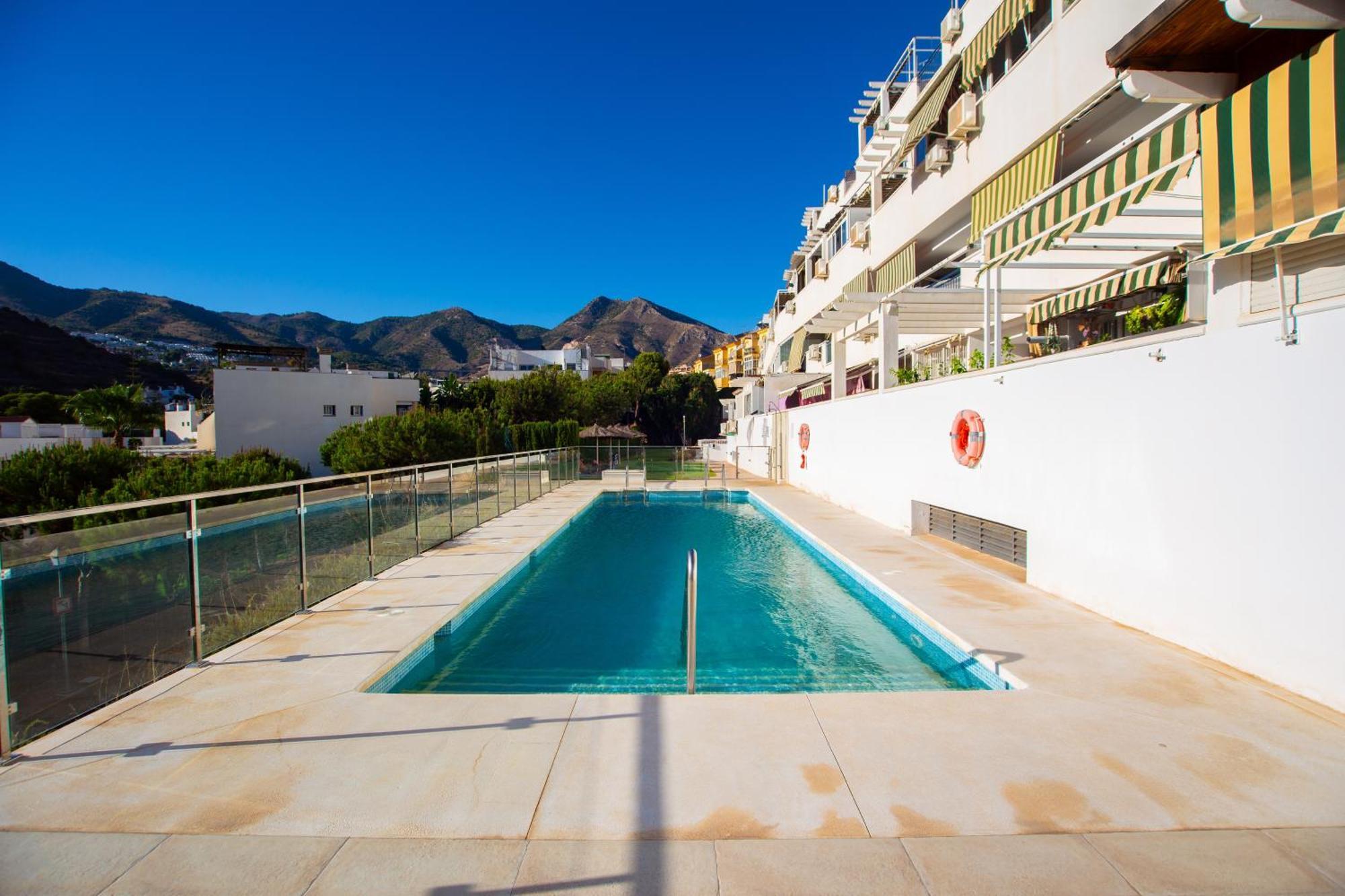 Benalhome - Tu Hogar Con Terraza Y Ducha Exterior Benalmádena Exterior foto